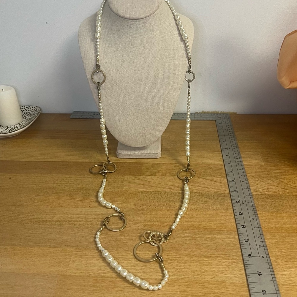 Chicos irregulars faux pearl gold tone circle hoops long lanyards wrap necklace - Picture 2 of 5